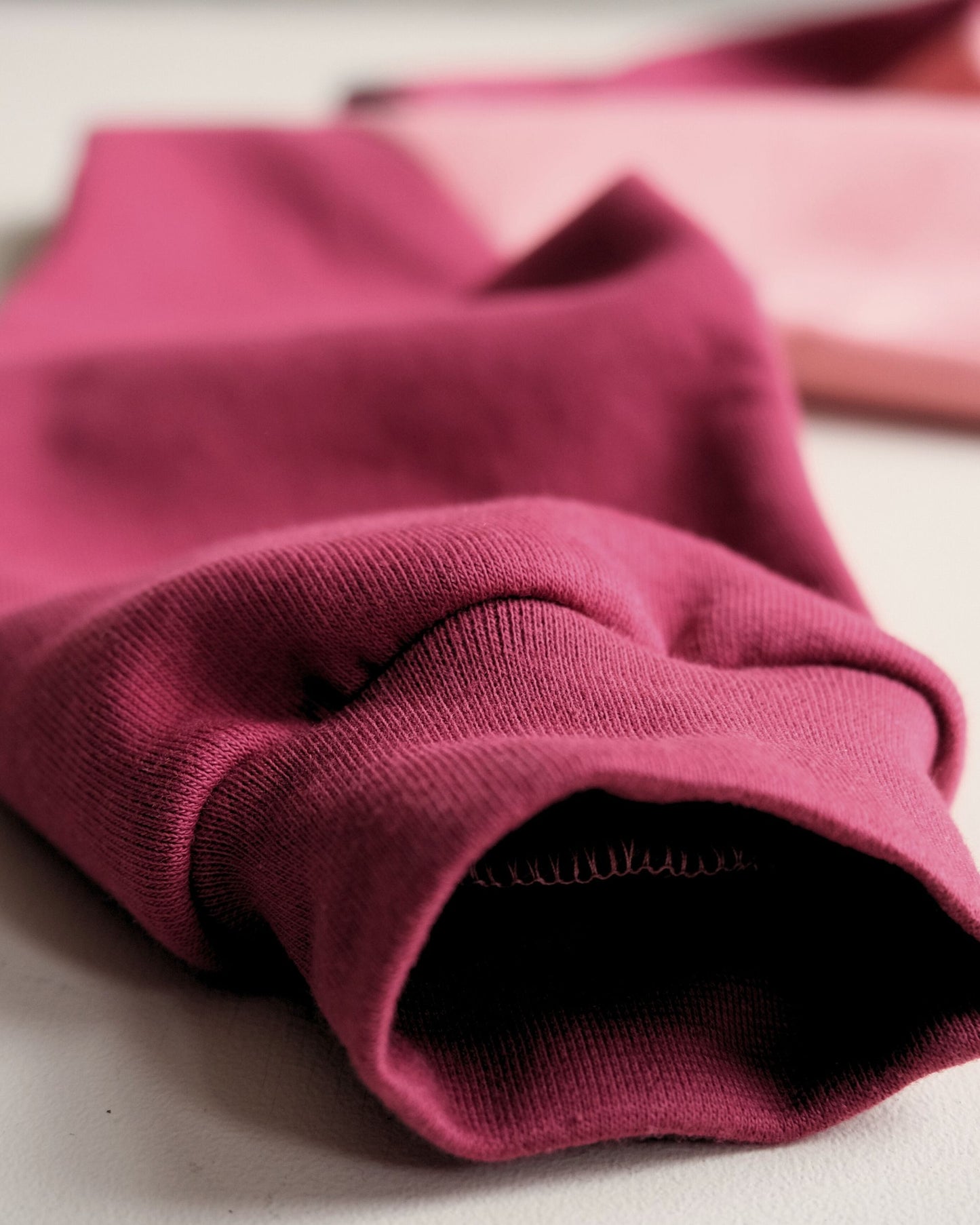 KIND OF PERFECT SWEATSHIRT