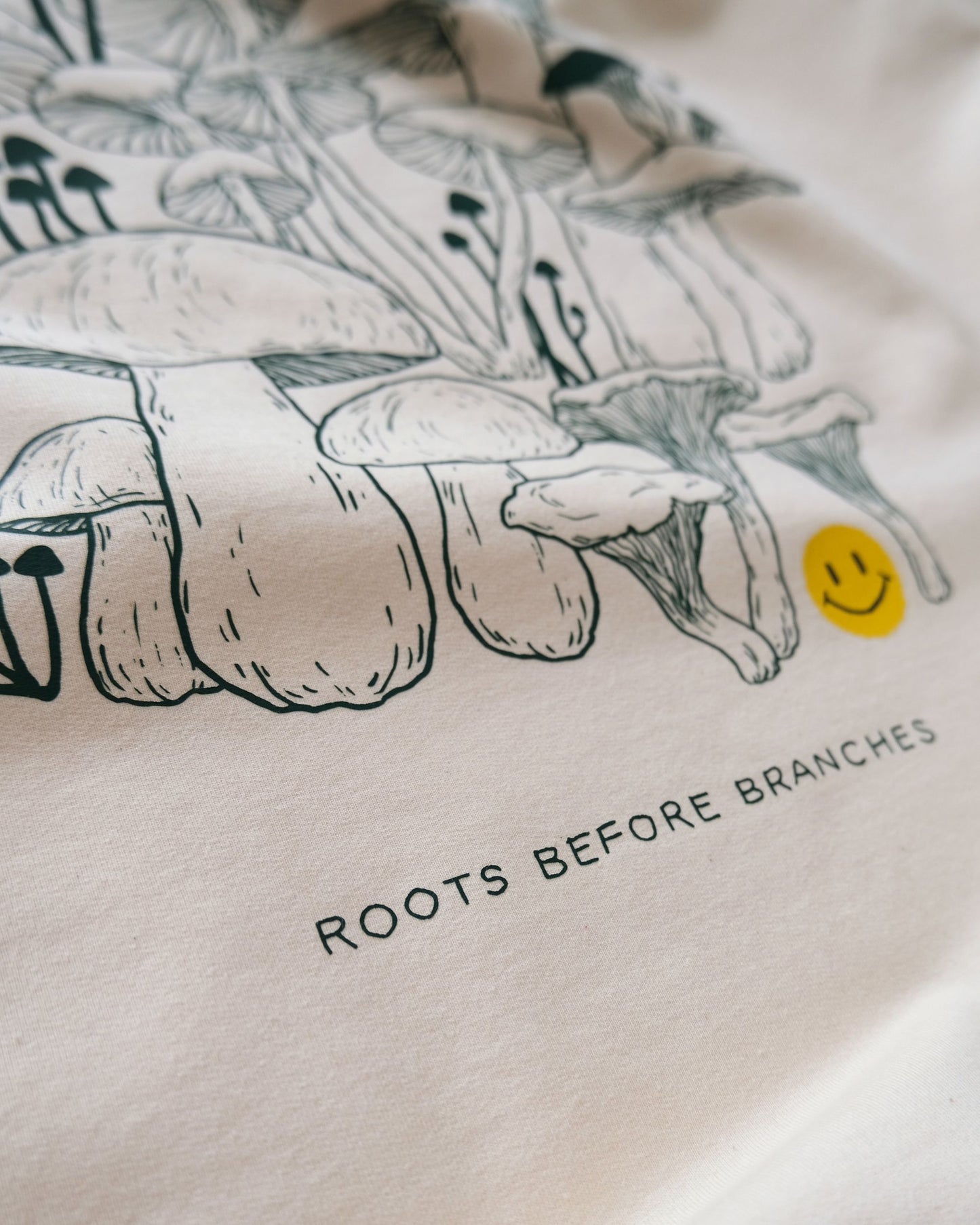 ROOTED T-SHIRT