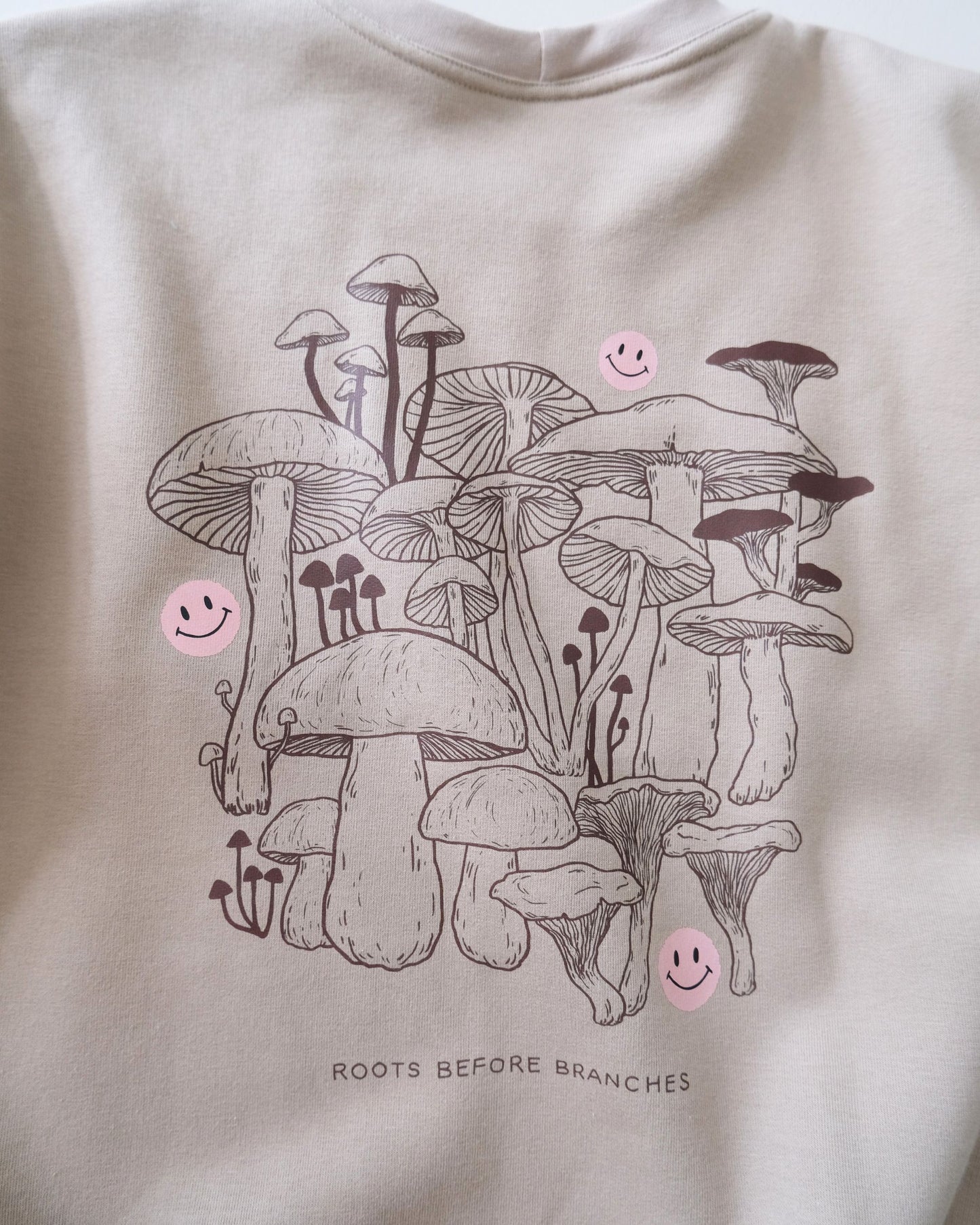 ROOTED SWEATSHIRT