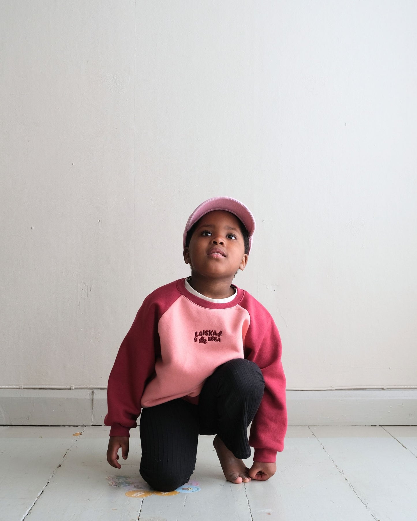 KIND OF PERFECT SWEATSHIRT